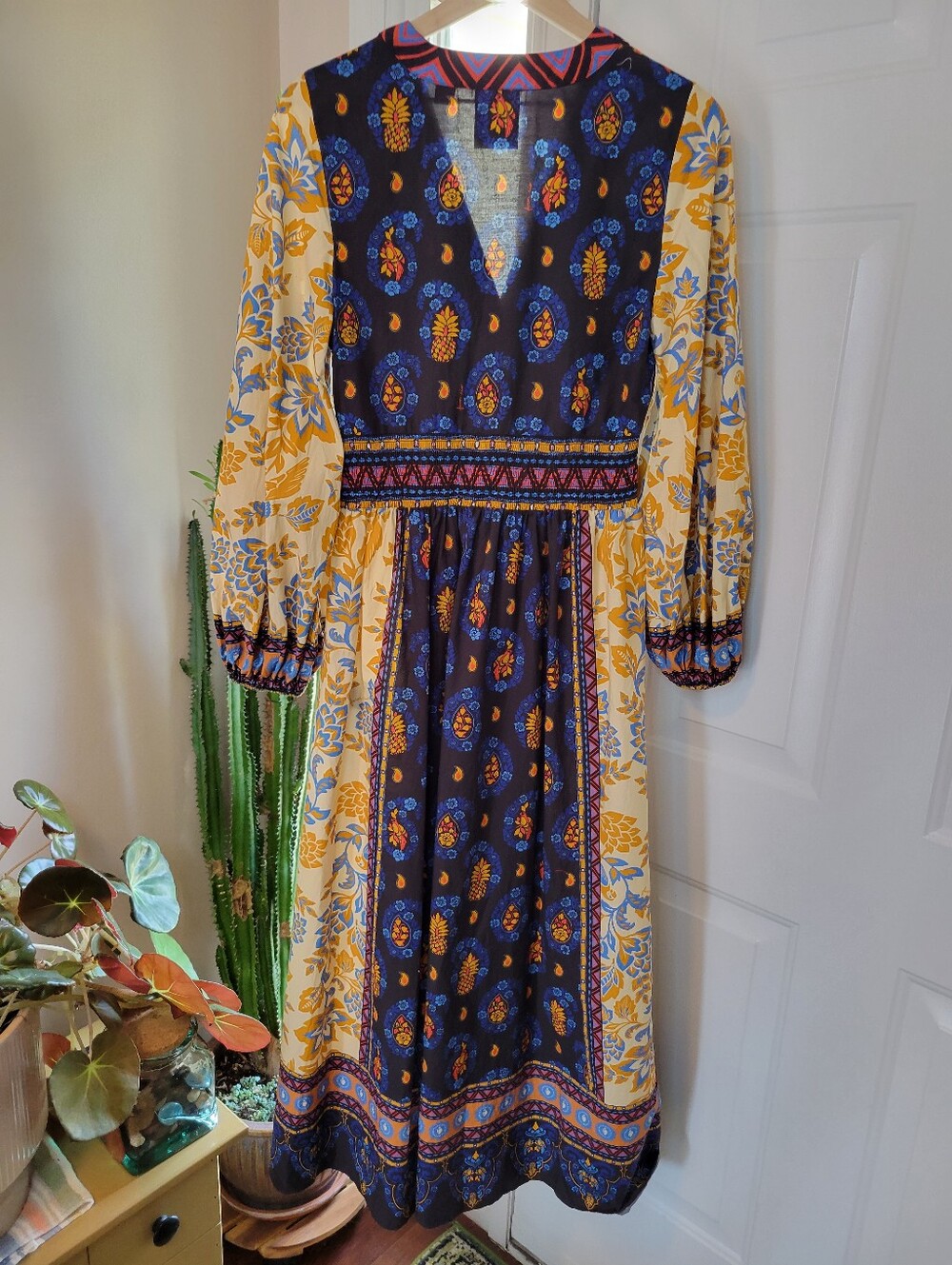 Farm Rio Long-Sleeve 100% Cotton V-Neck Printed Midi Dress, Size Womens Medium - Picture 4 of 9